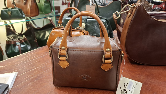 italian leather bag