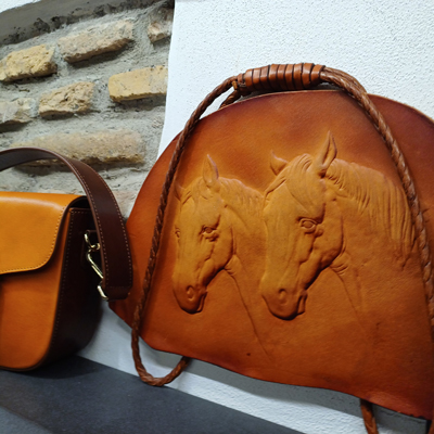 Soft calf leather messenger bag for men handmade in Italy