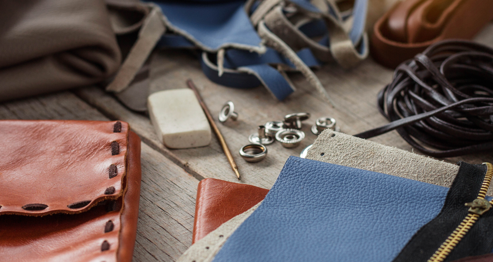 Leather Craftsman Rome hero slide 2